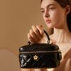 Women's Crossbody Bag with Embossed Diamond Pattern – Box-Shaped Genuine Leather Shoulder Purse – Compact Size 17 (6.7") for Daily Use & Outings