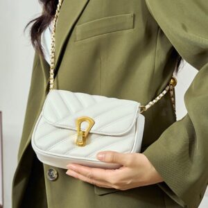 Women's Mini Flower Crossbody Bag – Soft Genuine Cowhide Leather with Fashion Chain Strap – Size 18 (7.1") for Elegant Everyday Wear